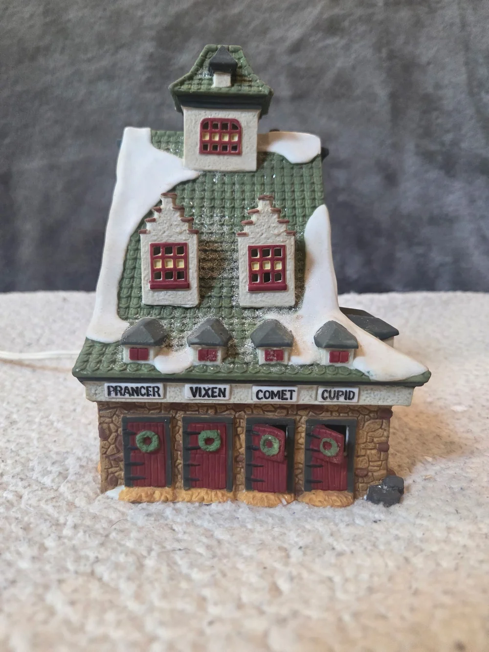 Department 56 Heritage Village Collection: North Pole Series 